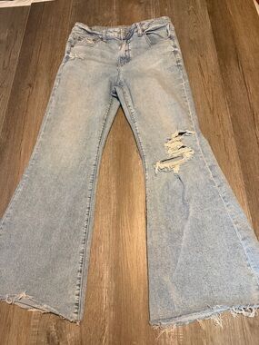 American Eagle Outfitters Light Blue Distressed Super High Rise Flare Jeans
